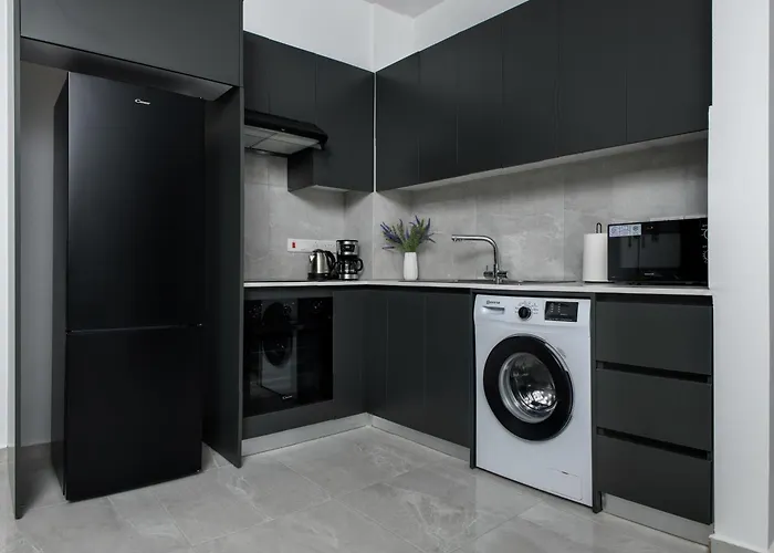 Sunny 1-bedroom - Staysbydais