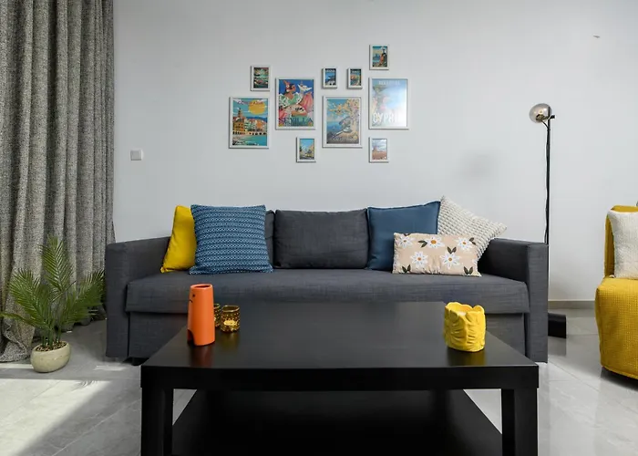 Sunny 1-bedroom - Staysbydais